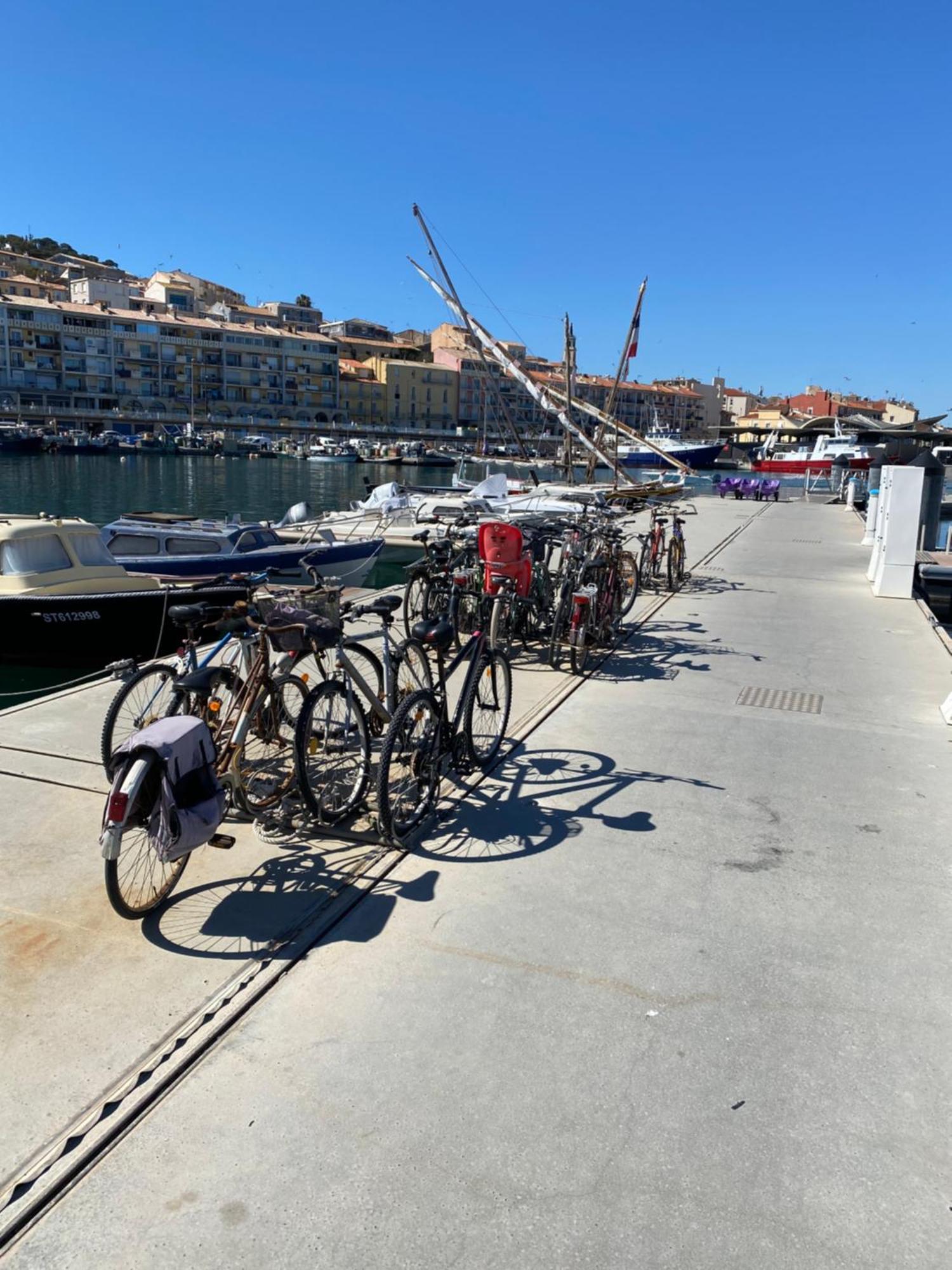 Hotel Nuitee A Bord De Danilou Un Voilier De 9.50M Sète Zewnętrze zdjęcie